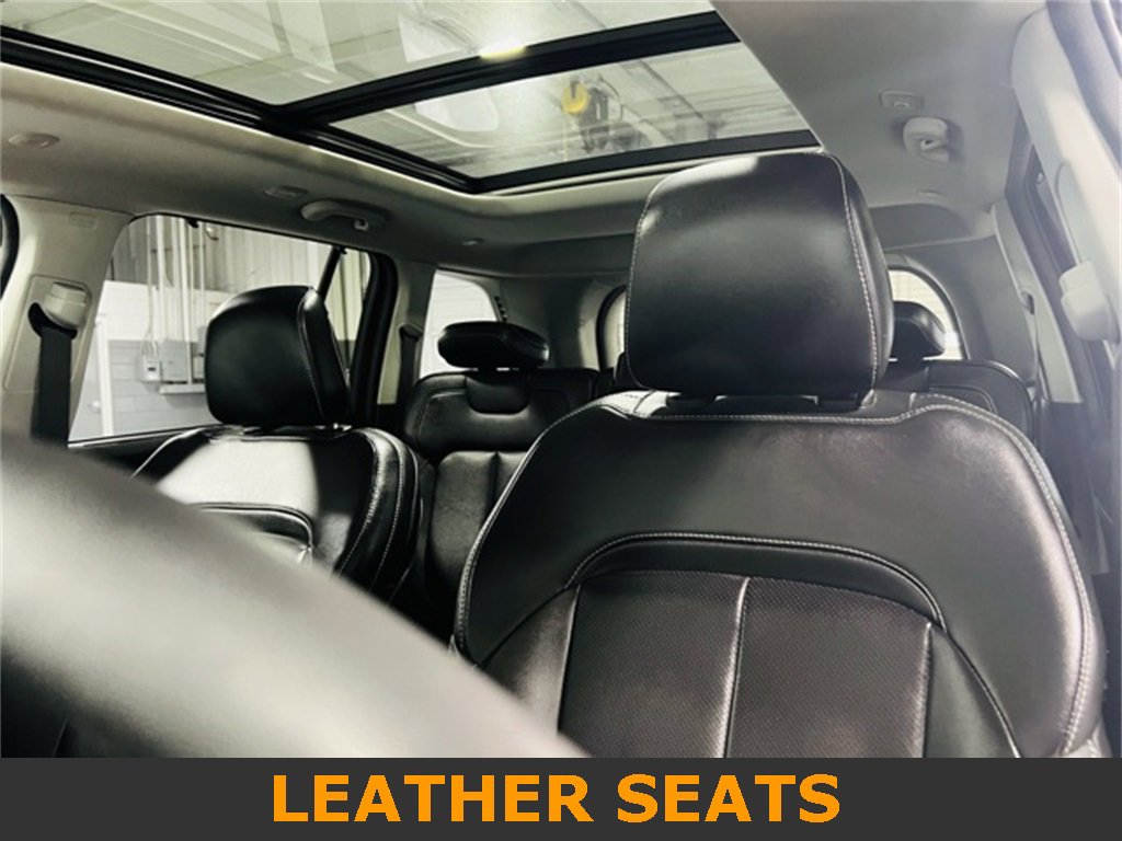 Used 2023 Jeep Grand Cherokee 4WD 4xe w/ Luxury Tech Group II image 2