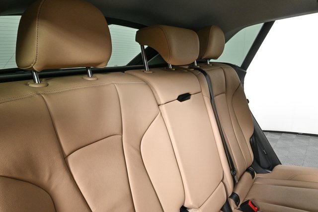 New 2025 Audi Q8 Premium image 23