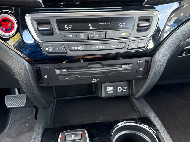 Used 2021 Honda Pilot Touring image 18