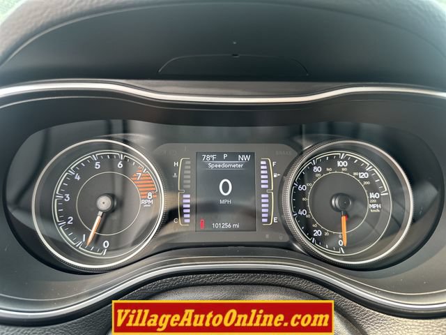 Used 2020 Jeep Cherokee Latitude Plus AWD/4WD image 25
