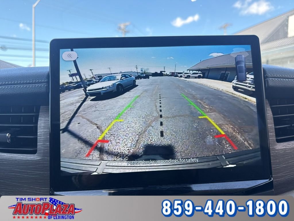 Used 2023 Ford Expedition Limited image 6