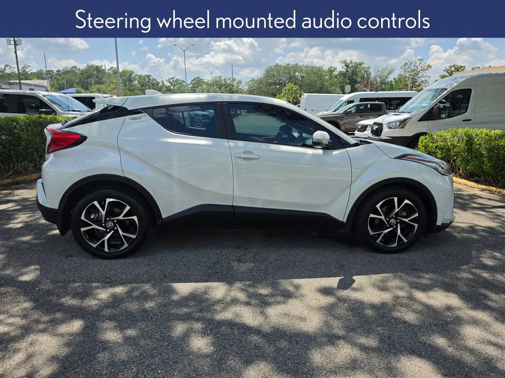 Used 2021 Toyota C-HR XLE FWD image 6