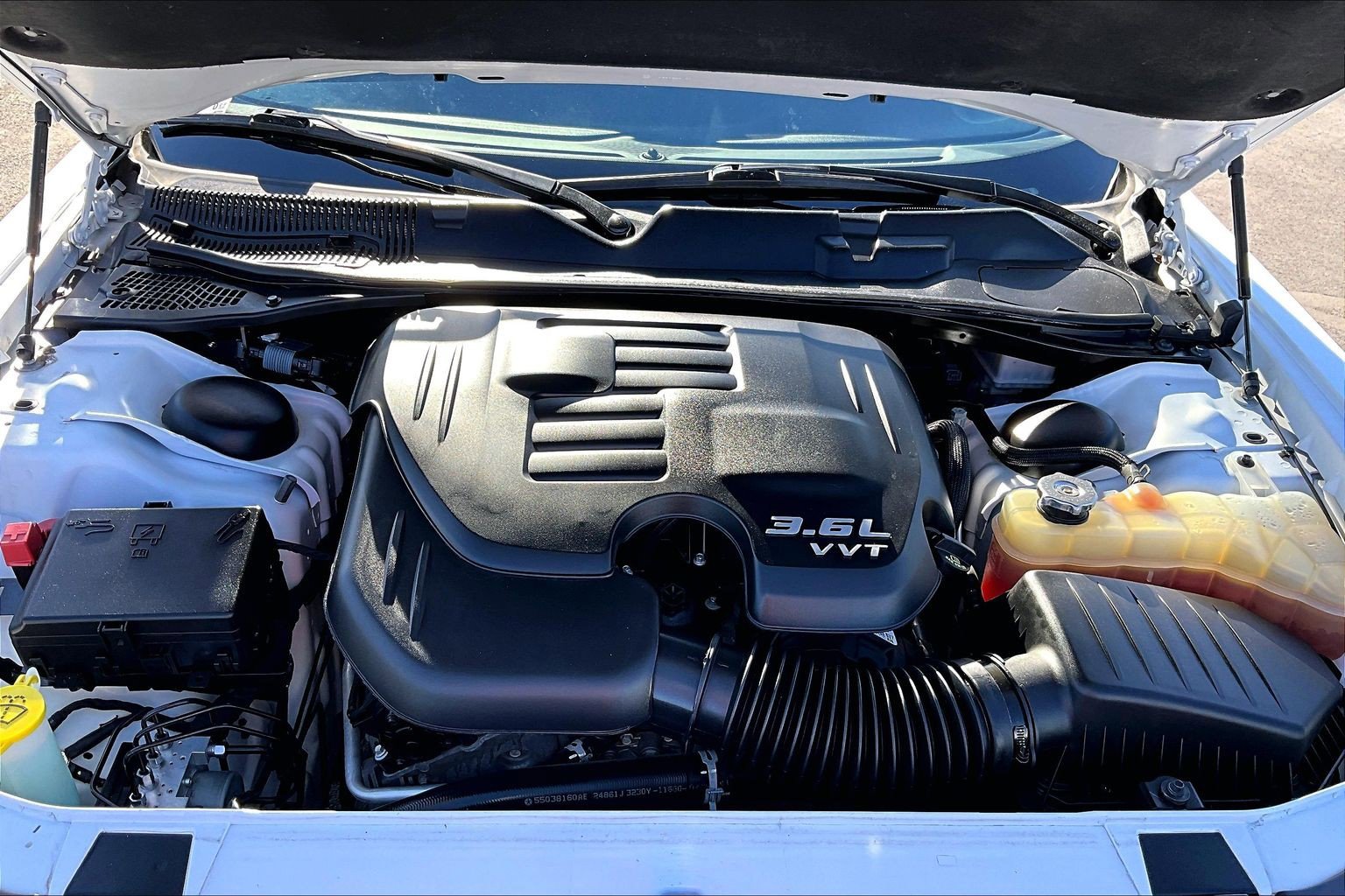 Used 2021 Dodge Challenger SXT image 9