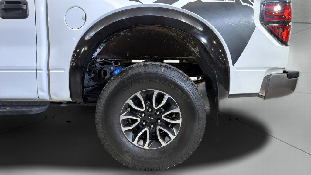 Used 2013 Ford F150 Raptor w/ Luxury Equipment Group AWD/4WD image 37