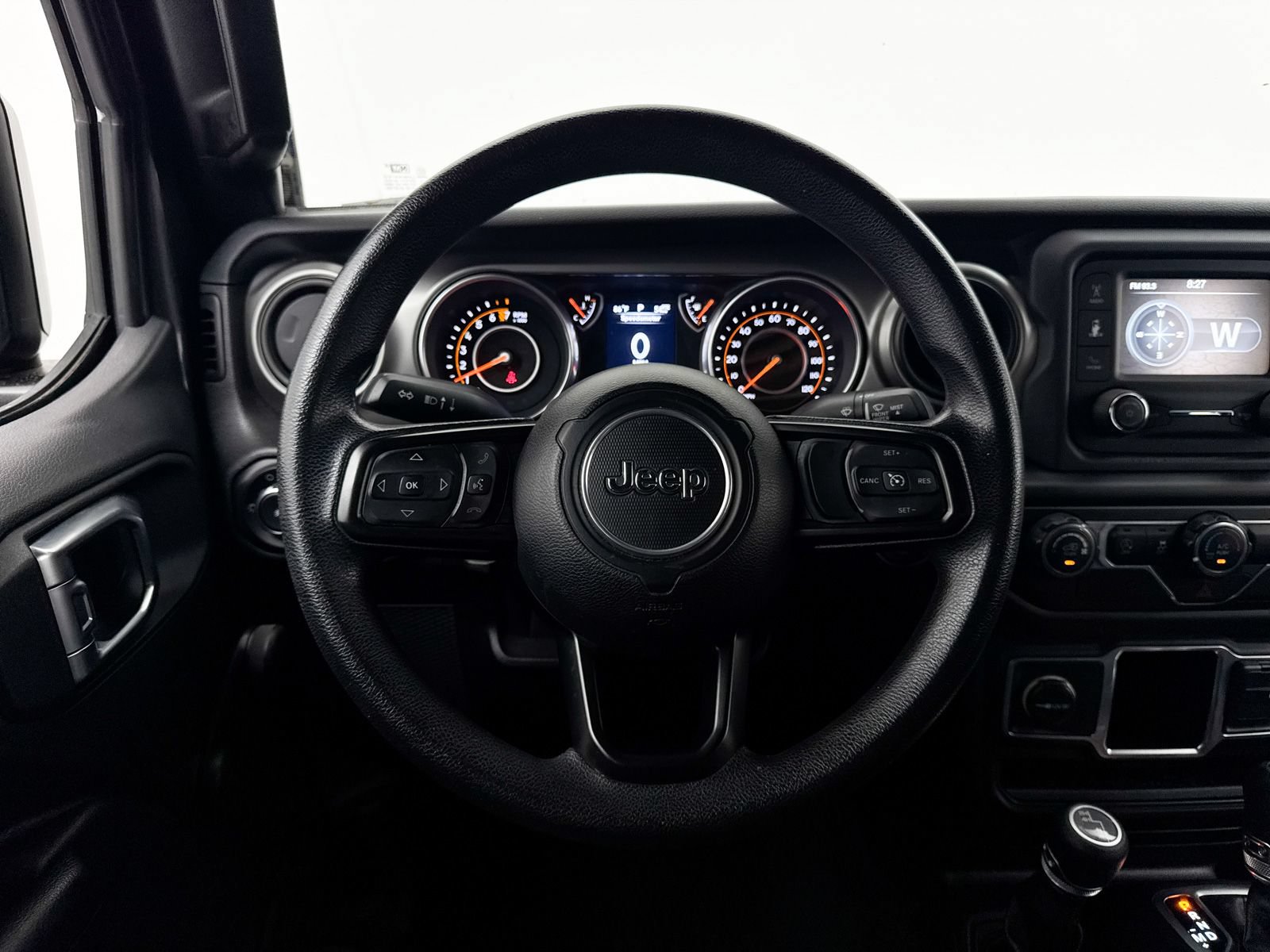 Used 2018 Jeep Wrangler Unlimited Sport AWD/4WD image 5