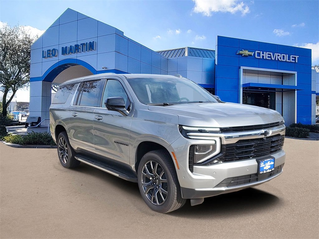 New 2025 Chevrolet Suburban LS w/ LPO, Dark Essentials Package image 2