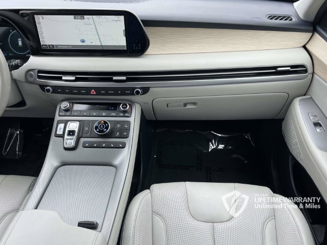 Used 2024 Hyundai Palisade Limited AWD/4WD image 23