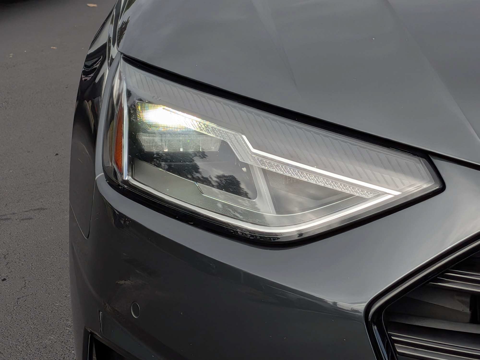 Used 2021 Audi A4 2.0T Premium w/ Convenience Package AWD/4WD image 10