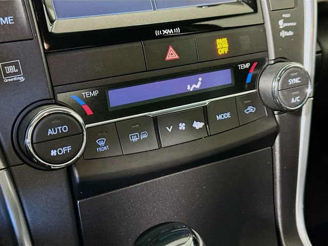 Used 2017 Toyota Camry XLE image 17