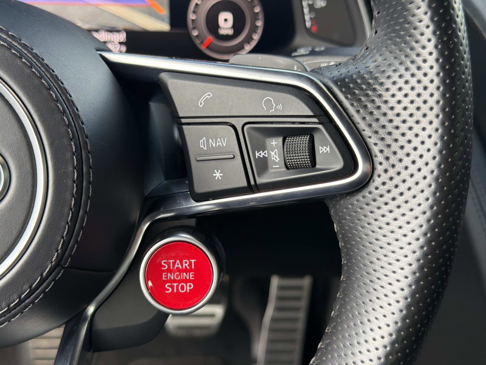 Used 2017 Audi R8 V10 image 37