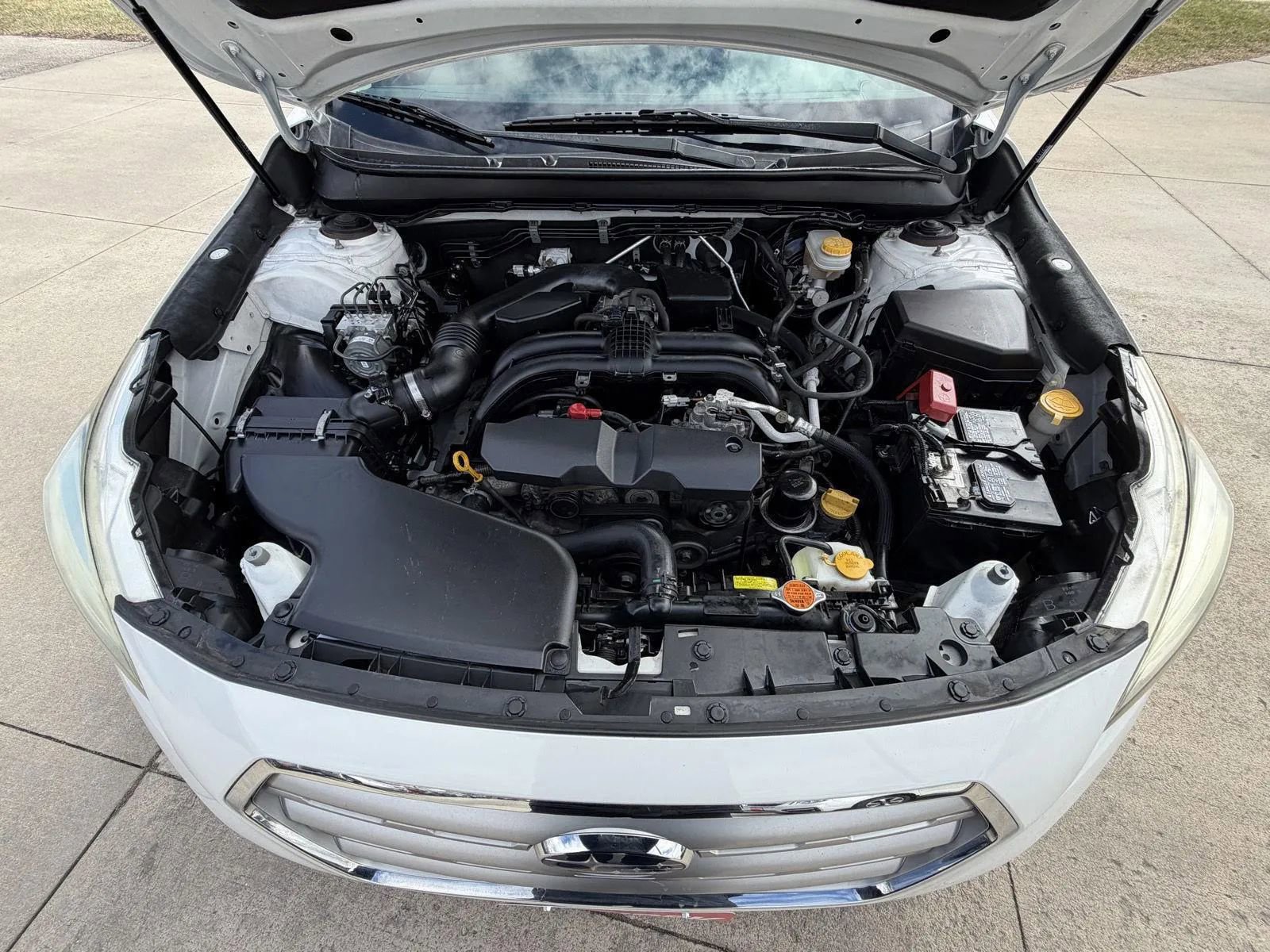 Used 2015 Subaru Outback 2.5i Premium AWD/4WD image 25