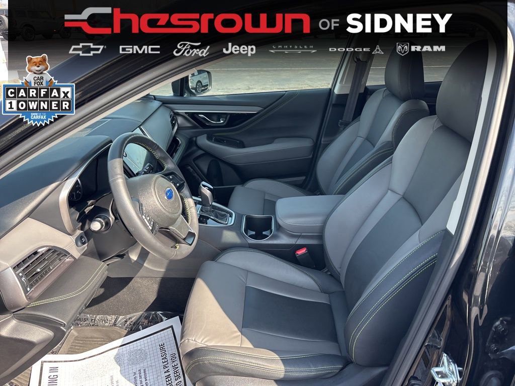 Used 2025 Subaru Outback Onyx Edition image 24