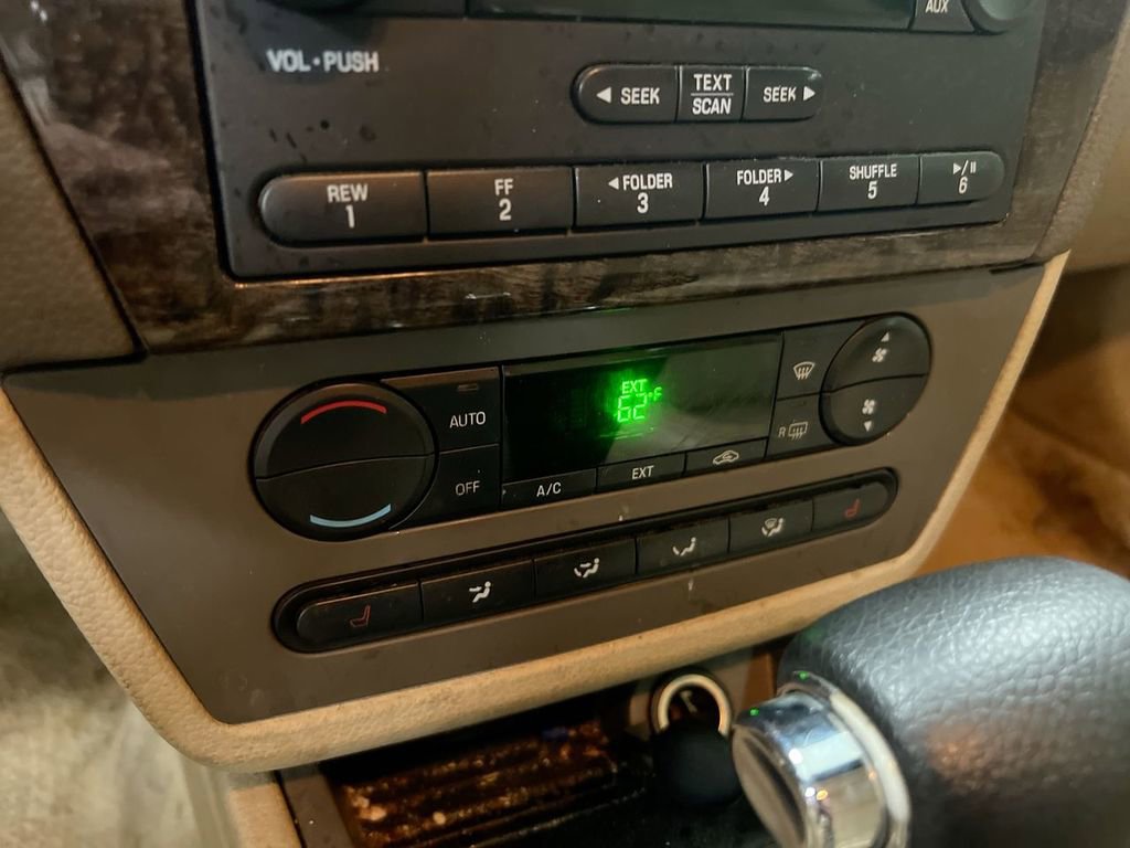 Used 2007 Mercury Milan Premier AWD/4WD image 14