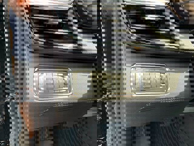 New 2026 Buick Enclave Sport Touring w/ Power Package image 6