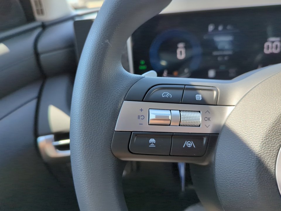 New 2026 Hyundai Tucson Blue SE AWD/4WD image 25