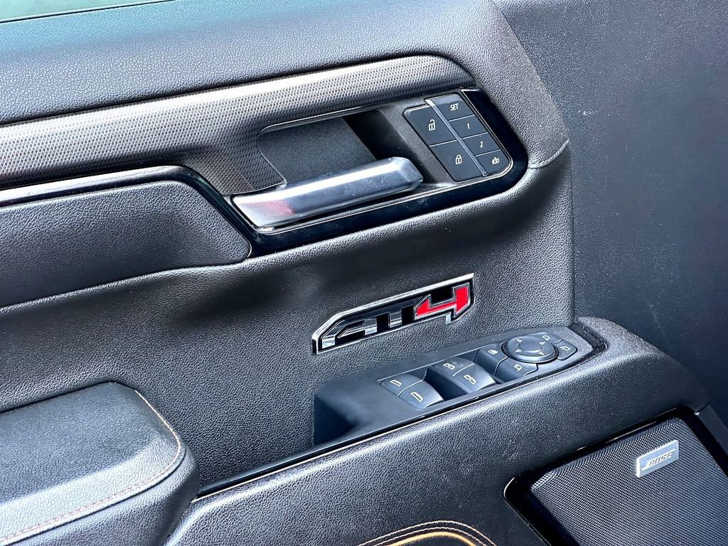 Used 2024 GMC Sierra 1500 AT4 w/ Technology Package image 10