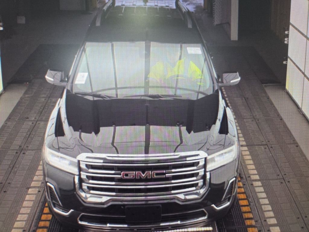 Used 2023 GMC Acadia SLE w/ Driver Convenience Package image 21