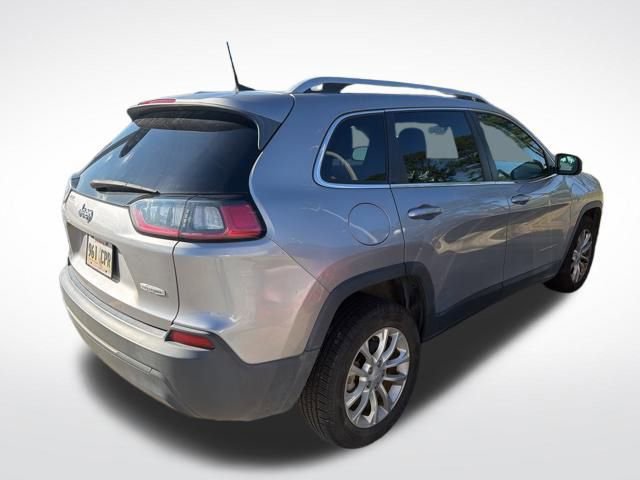 Used 2019 Jeep Cherokee Latitude w/ Popular Appearance Group image 3