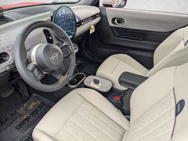 Used 2025 MINI Cooper S image 3