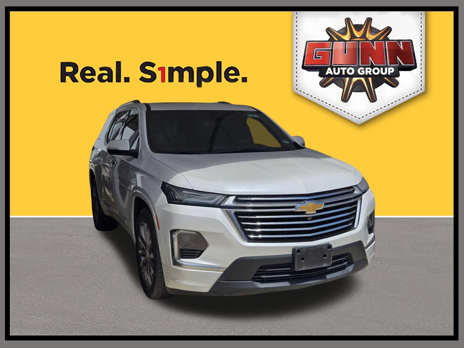 Used 2022 Chevrolet Traverse Premier FWD image 1