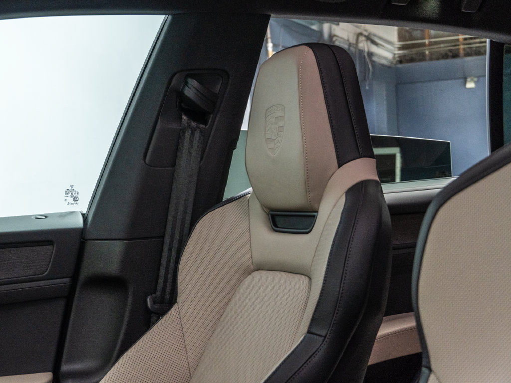 New 2026 Porsche Cayenne S AWD/4WD image 26