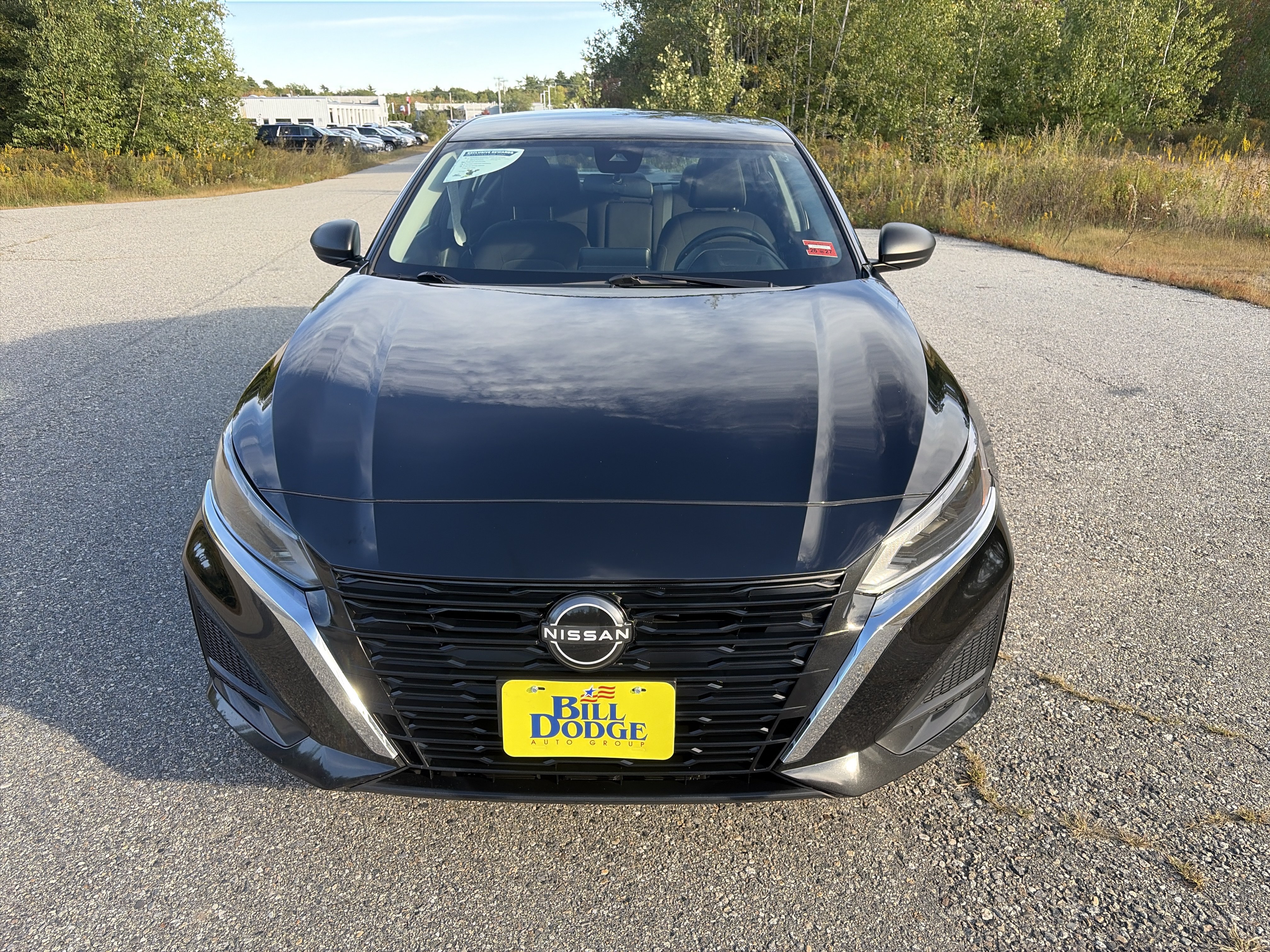 Used 2024 Nissan Altima 2.5 SV AWD/4WD image 2