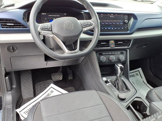 Used 2022 Volkswagen Taos SE image 12