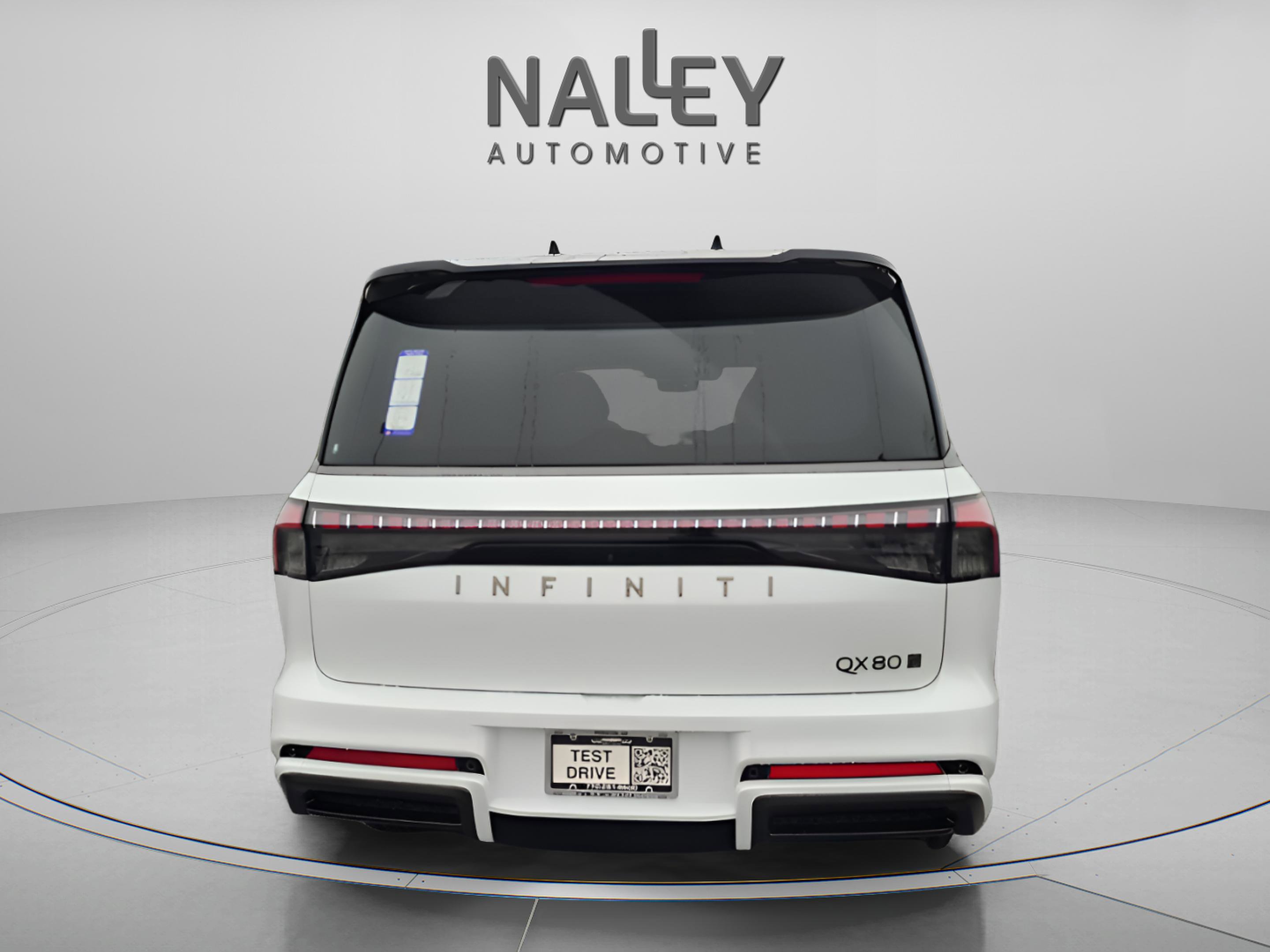 New 2026 INFINITI QX80 Autograph w/ Premium Cargo Package image 2