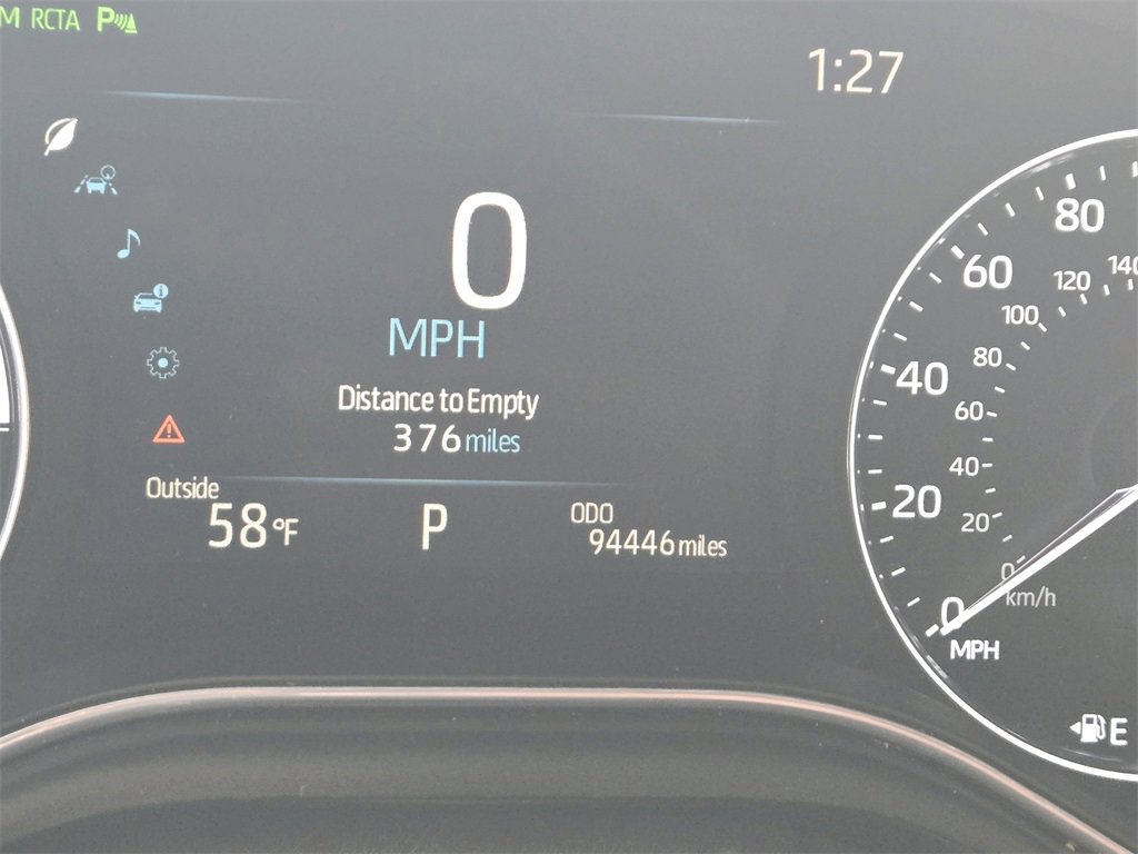 Used 2021 Toyota Avalon Limited image 10