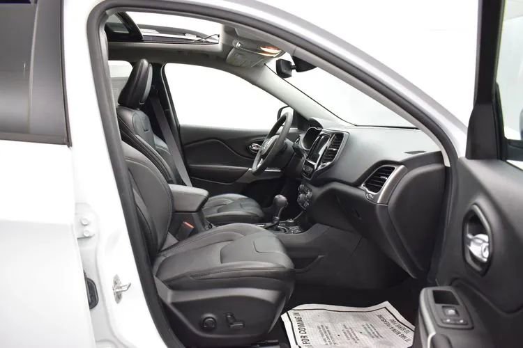 Used 2022 Jeep Cherokee Limited AWD/4WD image 17