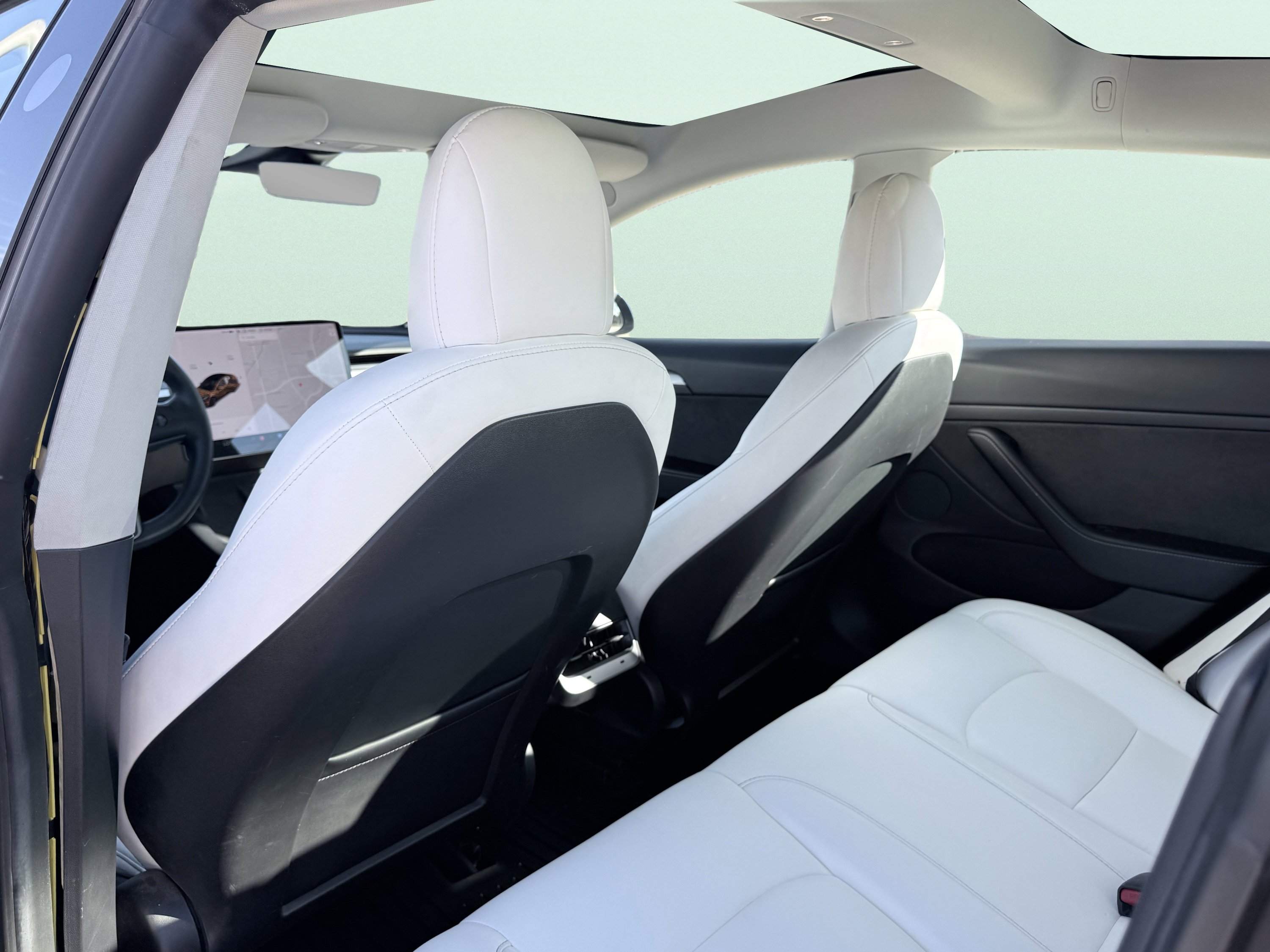 Used 2021 Tesla Model 3 Long Range image 29