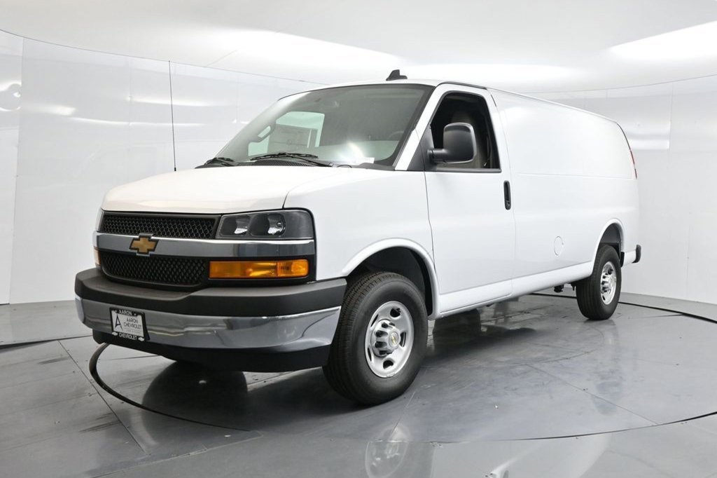 New 2025 Chevrolet Express 2500 w/ Driver Convenience Package RWD image 70