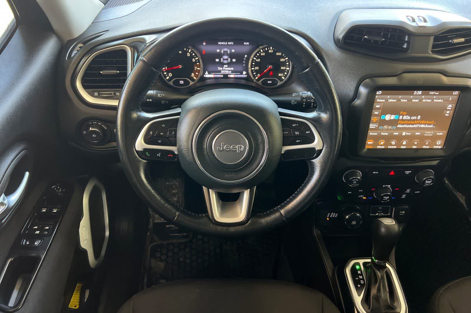 Used 2020 Jeep Renegade Latitude w/ UConnect 8.4 Nav Group AWD/4WD image 15