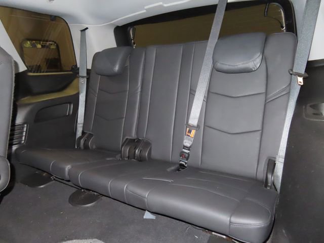 Used 2018 Cadillac Escalade Luxury image 23