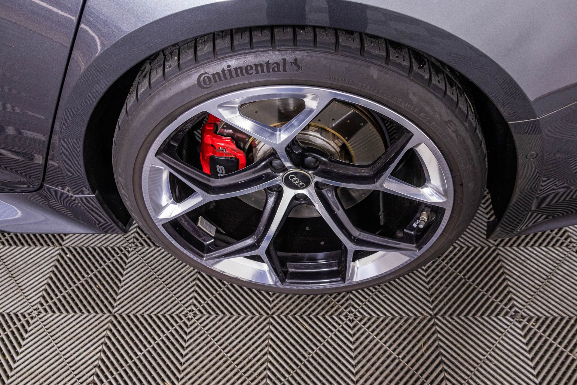 Used 2024 Audi RS 6 performance image 50