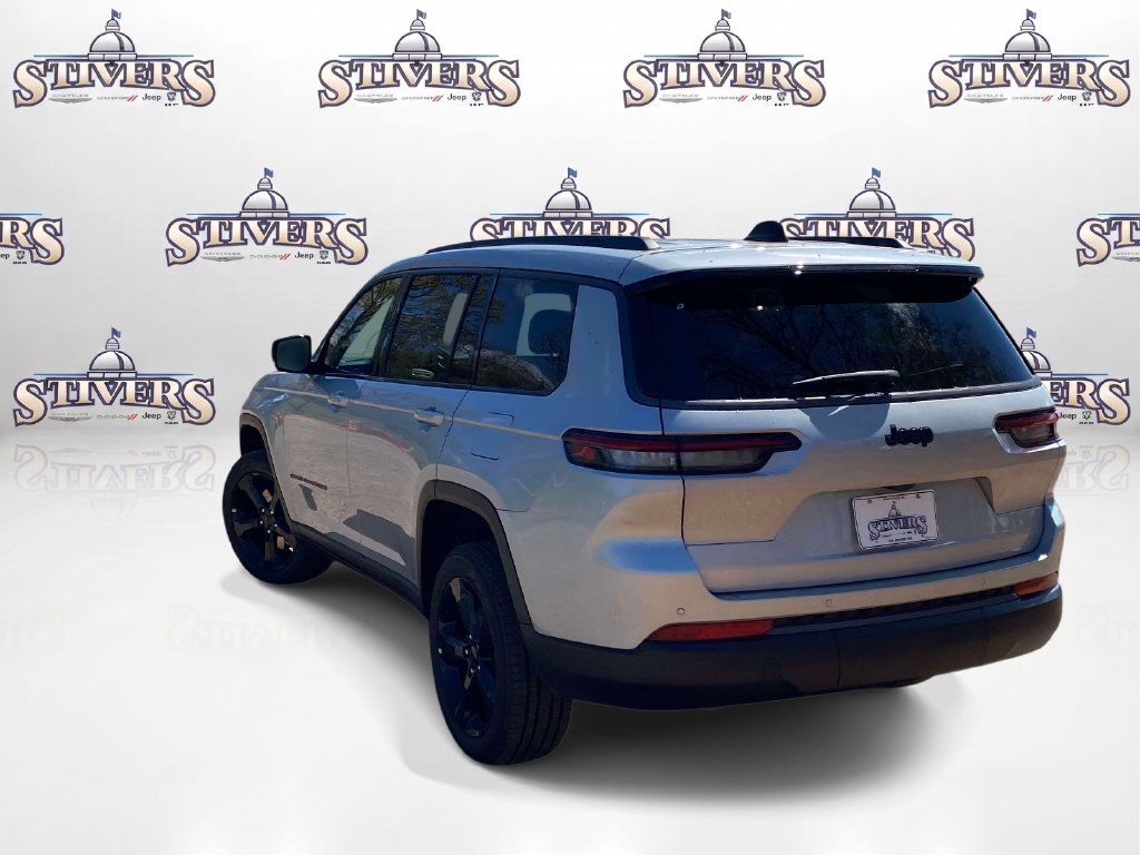 New 2026 Jeep Grand Cherokee L Limited w/ Limited Altitude Package RWD image 4