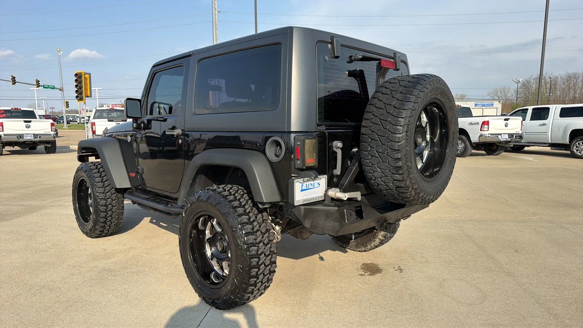 Used 2017 Jeep Wrangler Sport w/ Connectivity Group image 11