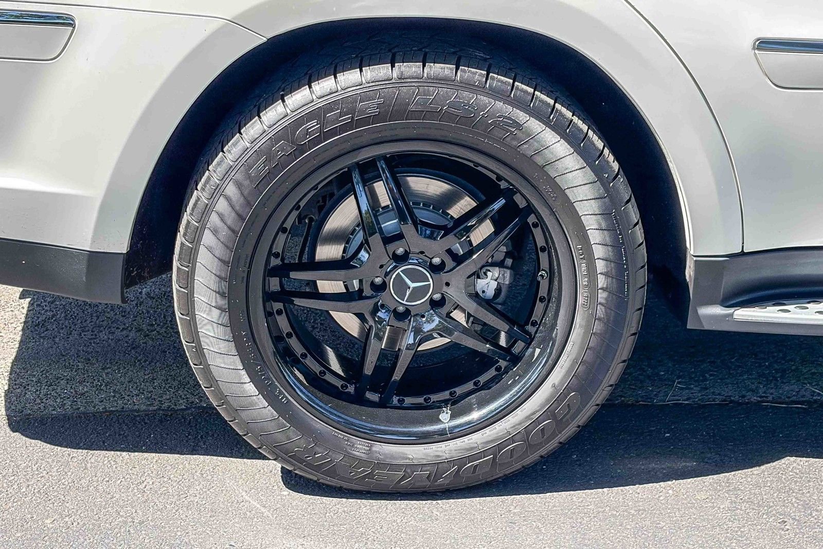 Used 2012 Mercedes-Benz GL 450 4MATIC image 10