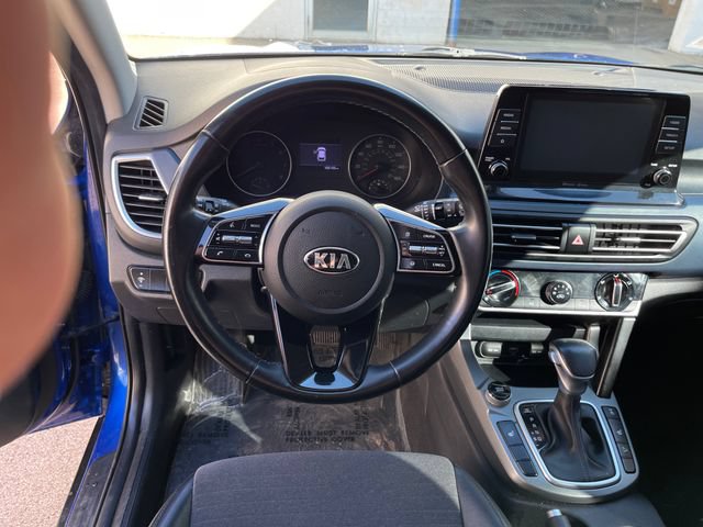 Used 2021 Kia Seltos S AWD/4WD image 12