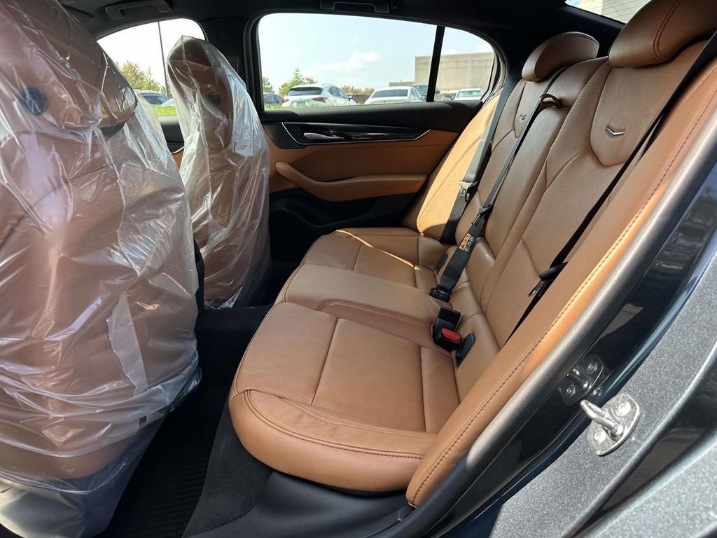 New 2026 Cadillac CT5 Premium Luxury w/ Platinum Package RWD image 9