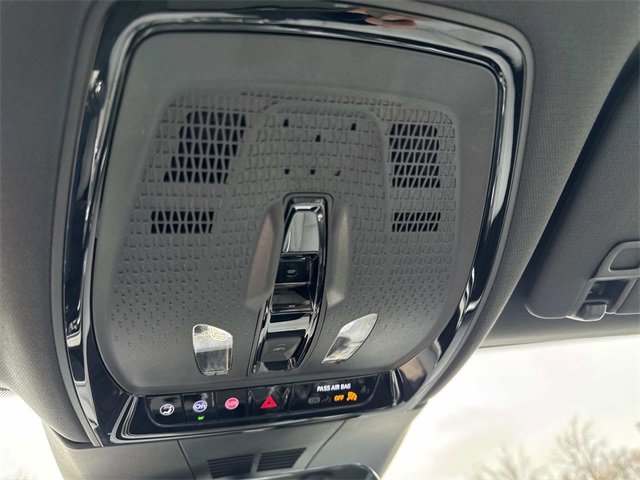 Certified 2024 Cadillac Lyriq Luxury image 19