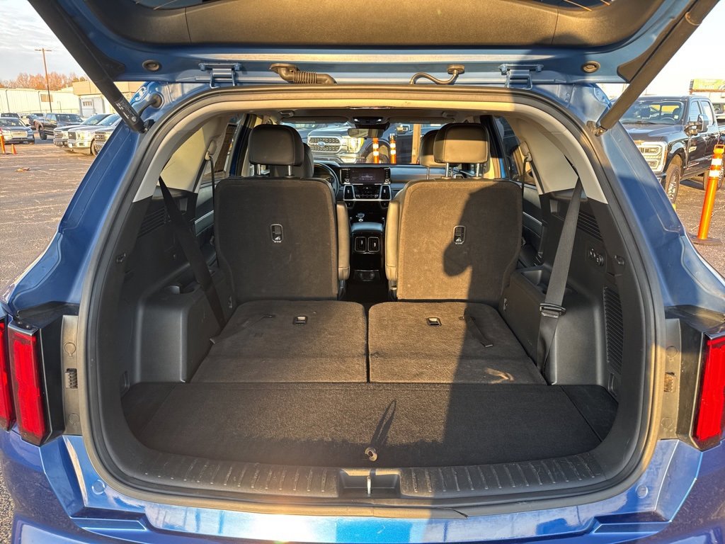 Used 2021 Kia Sorento SX image 45