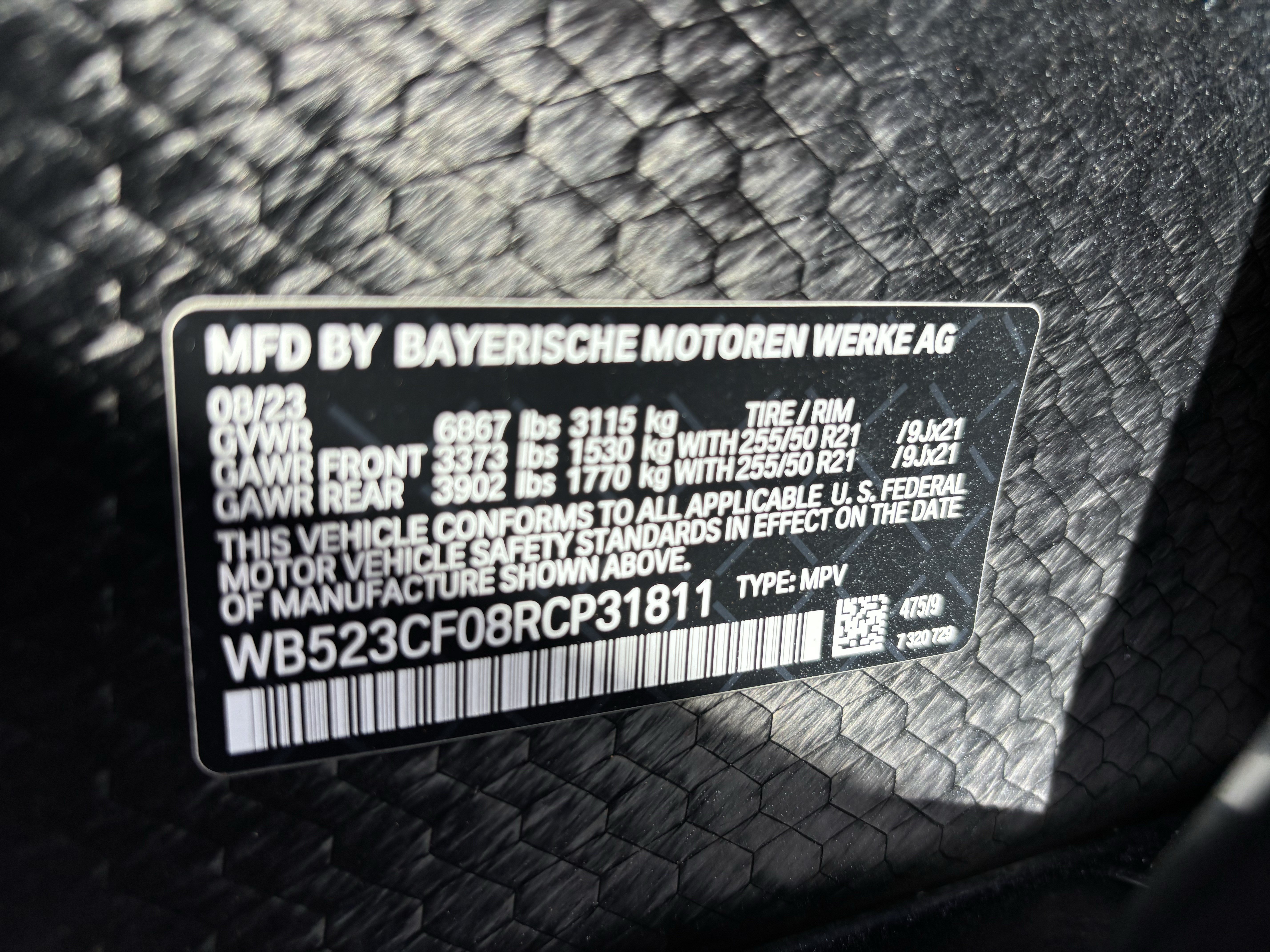 Certified 2024 BMW iX xDrive50 w/ Premium Package AWD/4WD image 38