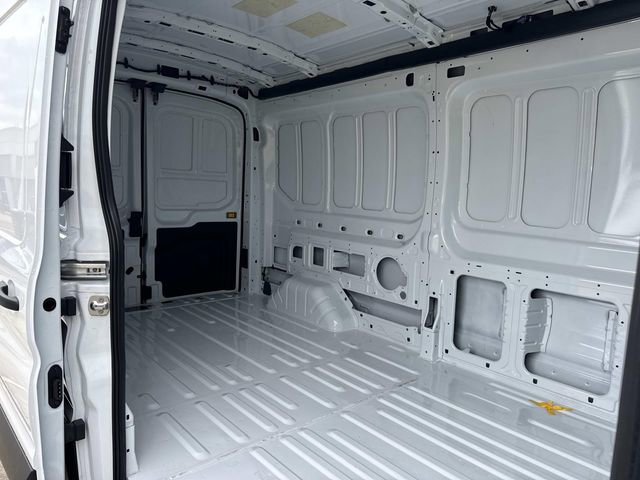 New 2026 Ford Transit 250 148 Medium Roof RWD image 13