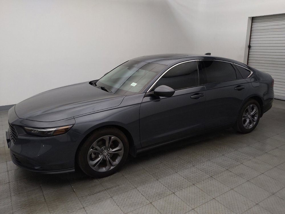 Used 2024 Honda Accord EX image 2