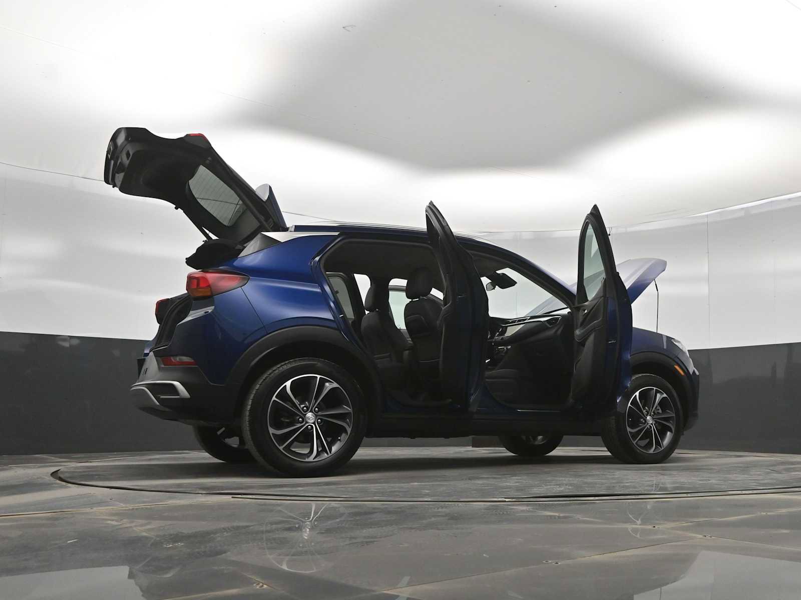 Used 2022 Buick Encore GX Select AWD/4WD image 43