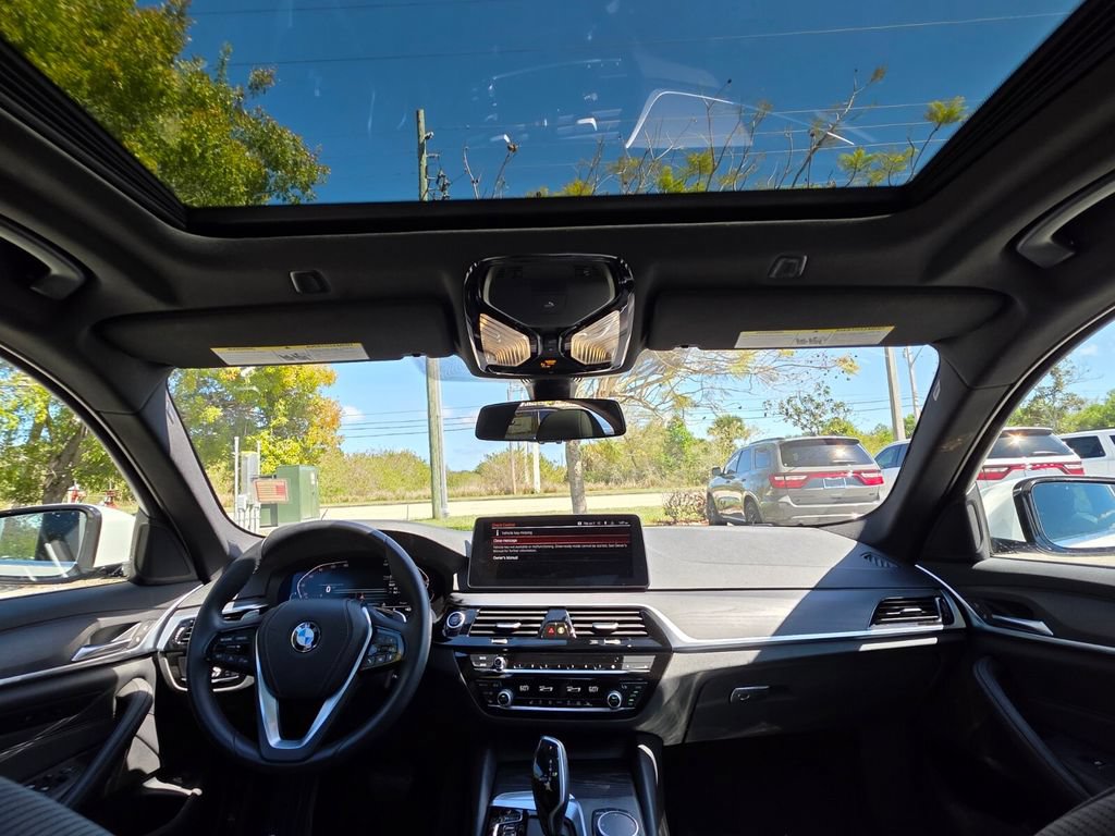 Used 2023 BMW 540i xDrive w/ Convenience Package AWD/4WD image 19