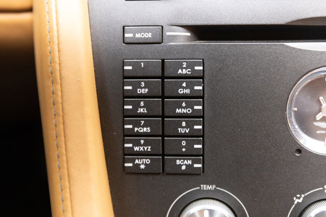 Used 2008 Aston Martin V8 Vantage Roadster image 85