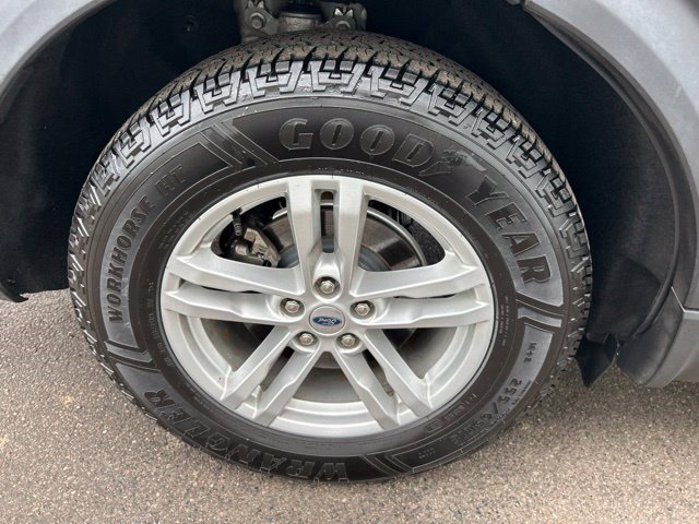 Used 2021 Ford Explorer XLT AWD/4WD image 55