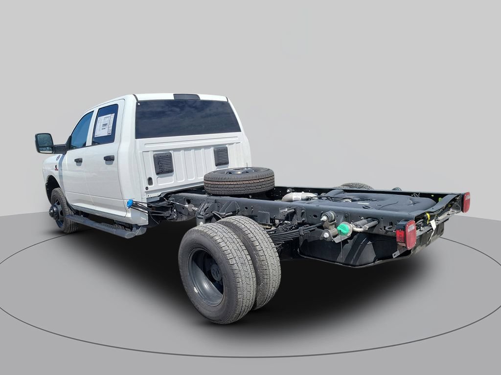 New 2026 RAM 3500 Tradesman AWD/4WD image 5